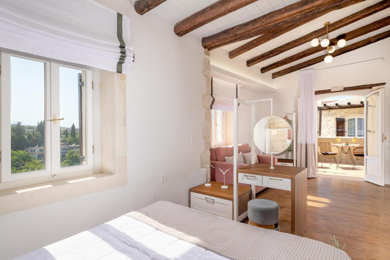 Dafni Villa, A Blissful Retreat With 40M2 Pool, By Thinkvilla Perama  Exterior foto